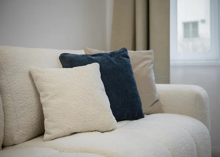 Schoenbrunn Maison - Boutique 2 Bedroom In Viennas Greenest Quarter - By 4ty3 Apartamento