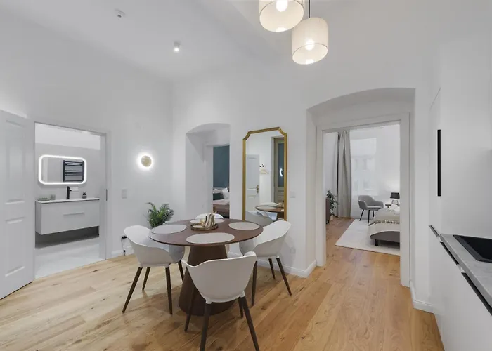 Apartamento Schoenbrunn Maison - Boutique 2 Bedroom In Viennas Greenest Quarter - By 4ty3